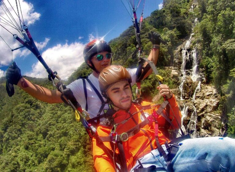 Paragliding over Colombia’s lush jungles and rivers