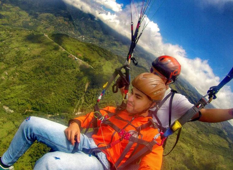 Adventure paragliding through Colombia’s beautiful skies.